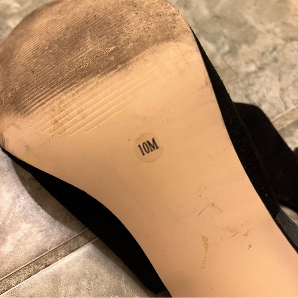 Alfani Emerrie Suede Black Heels - Picture 11 of 13